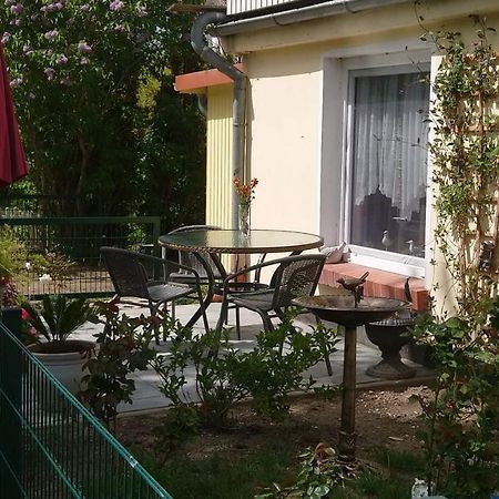 Ferienwohnung Neuensien Sellin  Екстериор снимка