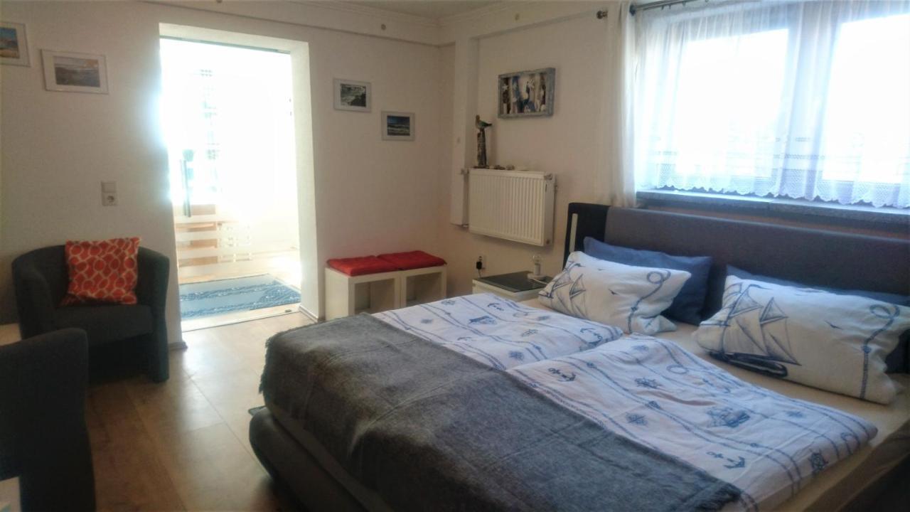 Ferienwohnung Neuensien Sellin  Екстериор снимка