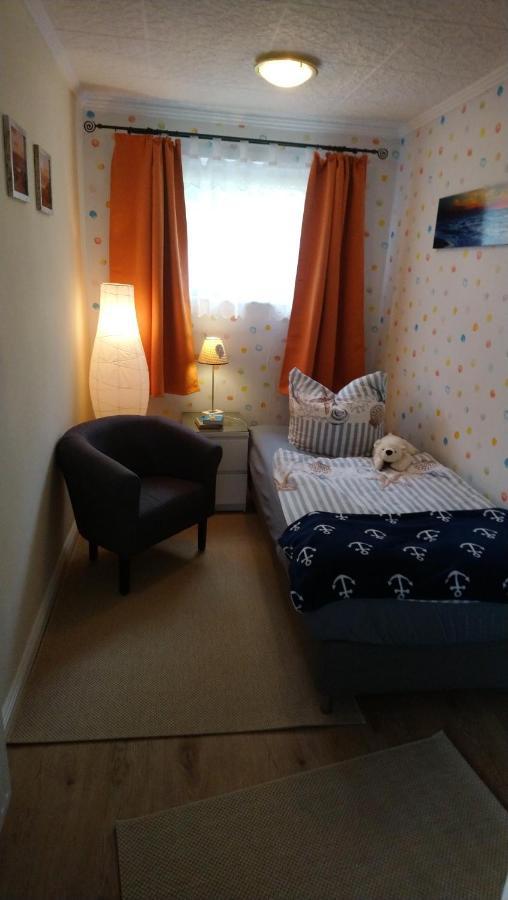 Ferienwohnung Neuensien Sellin  Екстериор снимка